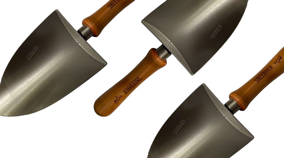 NEW Sneeboer... a garden scoop!