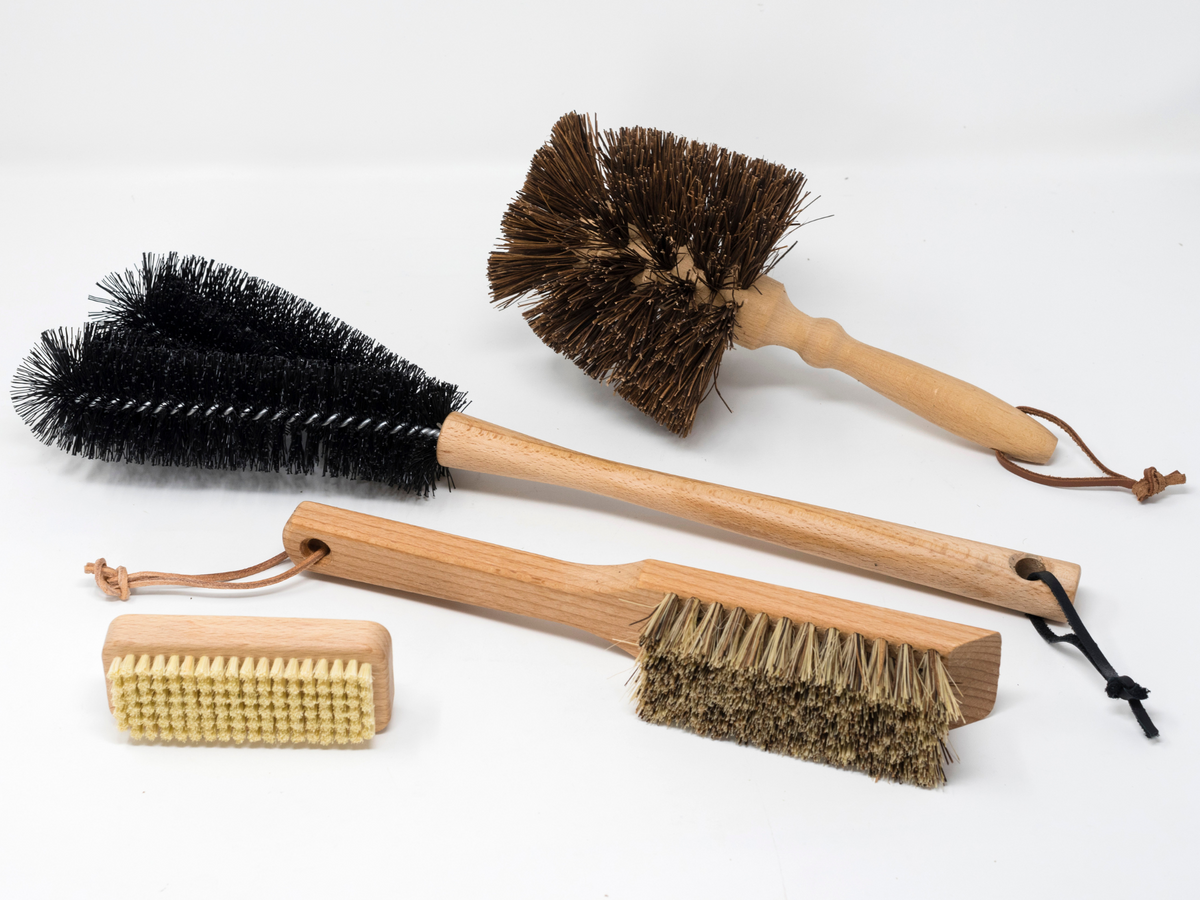 Garden Brush Set Tinker and Fix