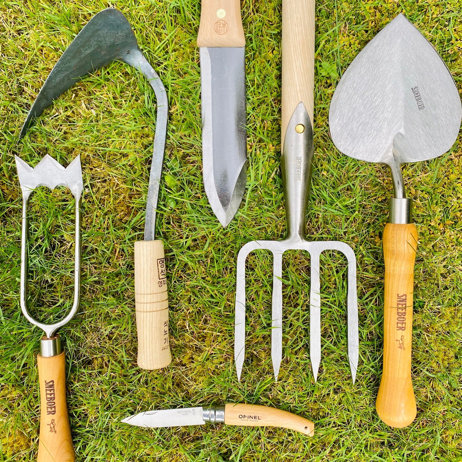 Allotment tools shop