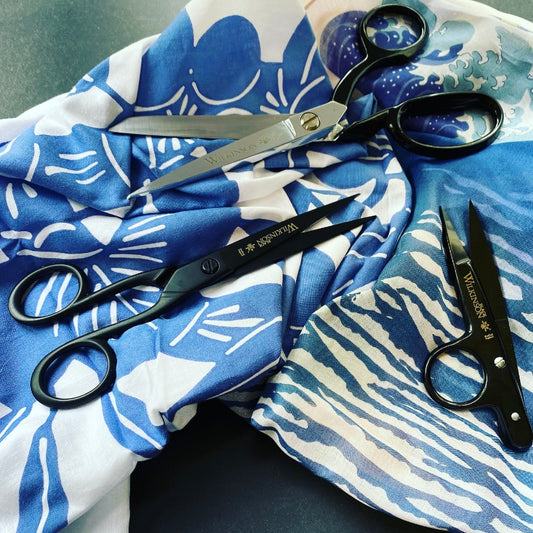 Scissors and snips at the ready... it's the Sewing Bee finale!