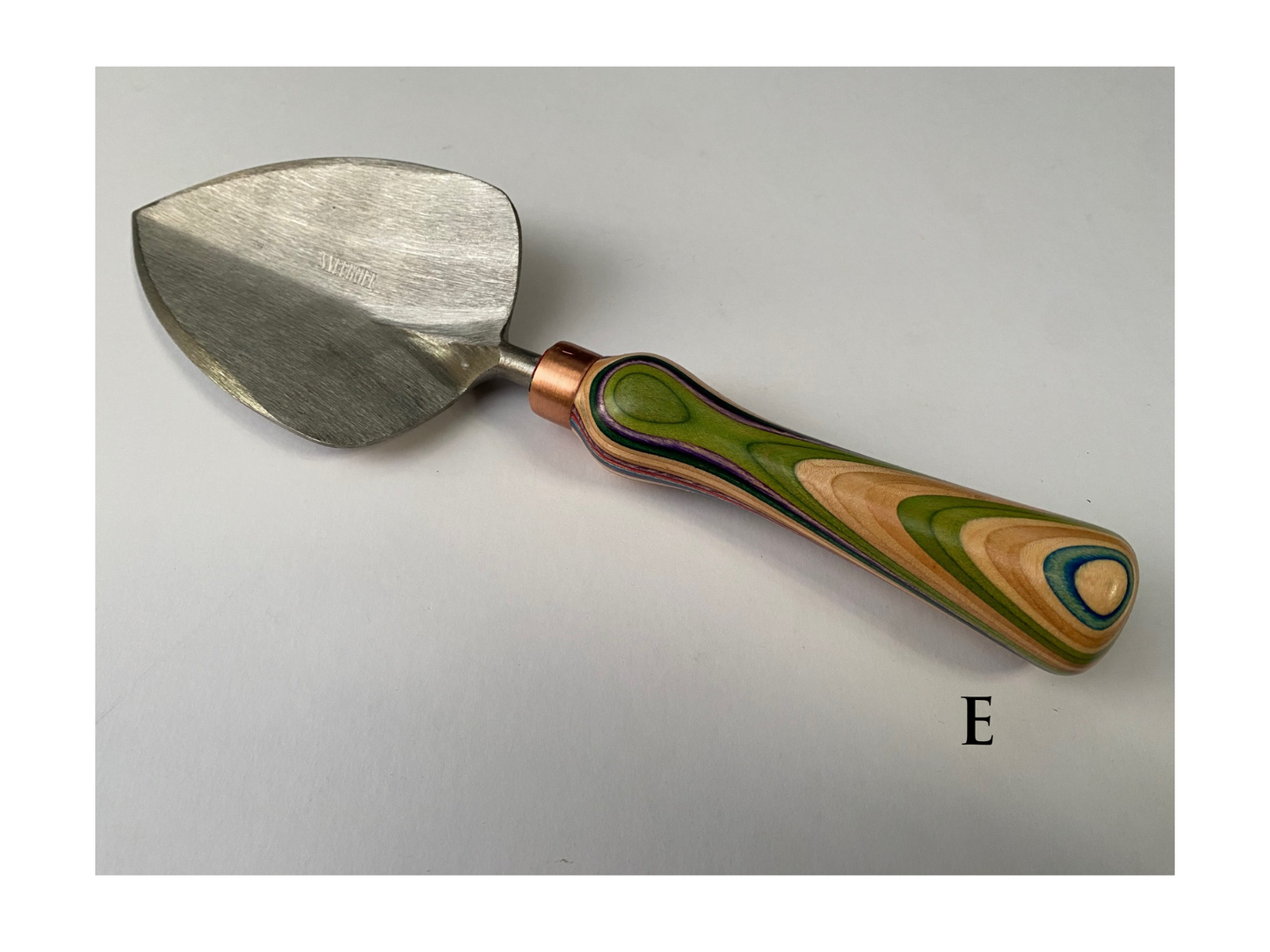 Tinker and Fix Skatewood Sneeboer Trowel