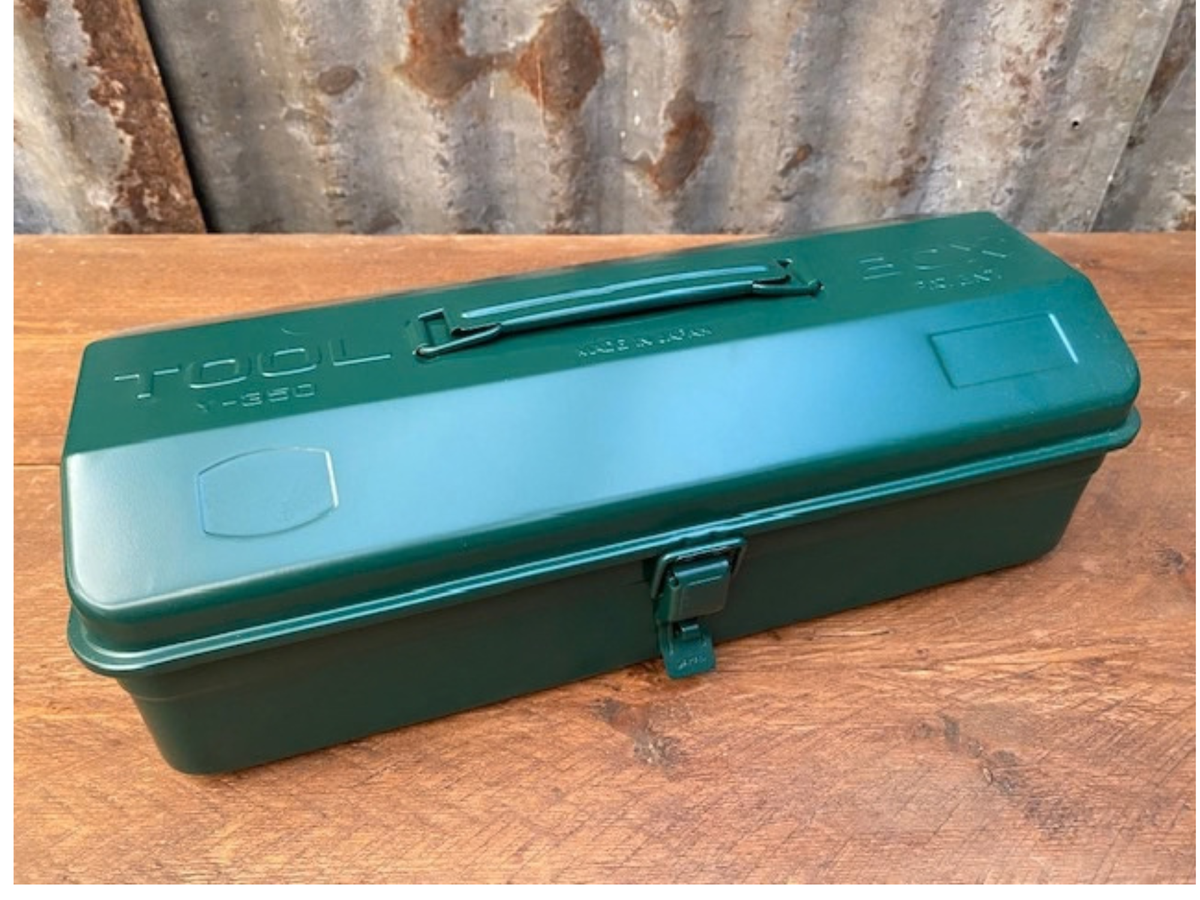 Toyo Y350 Tool Box in Antique Green (damaged)