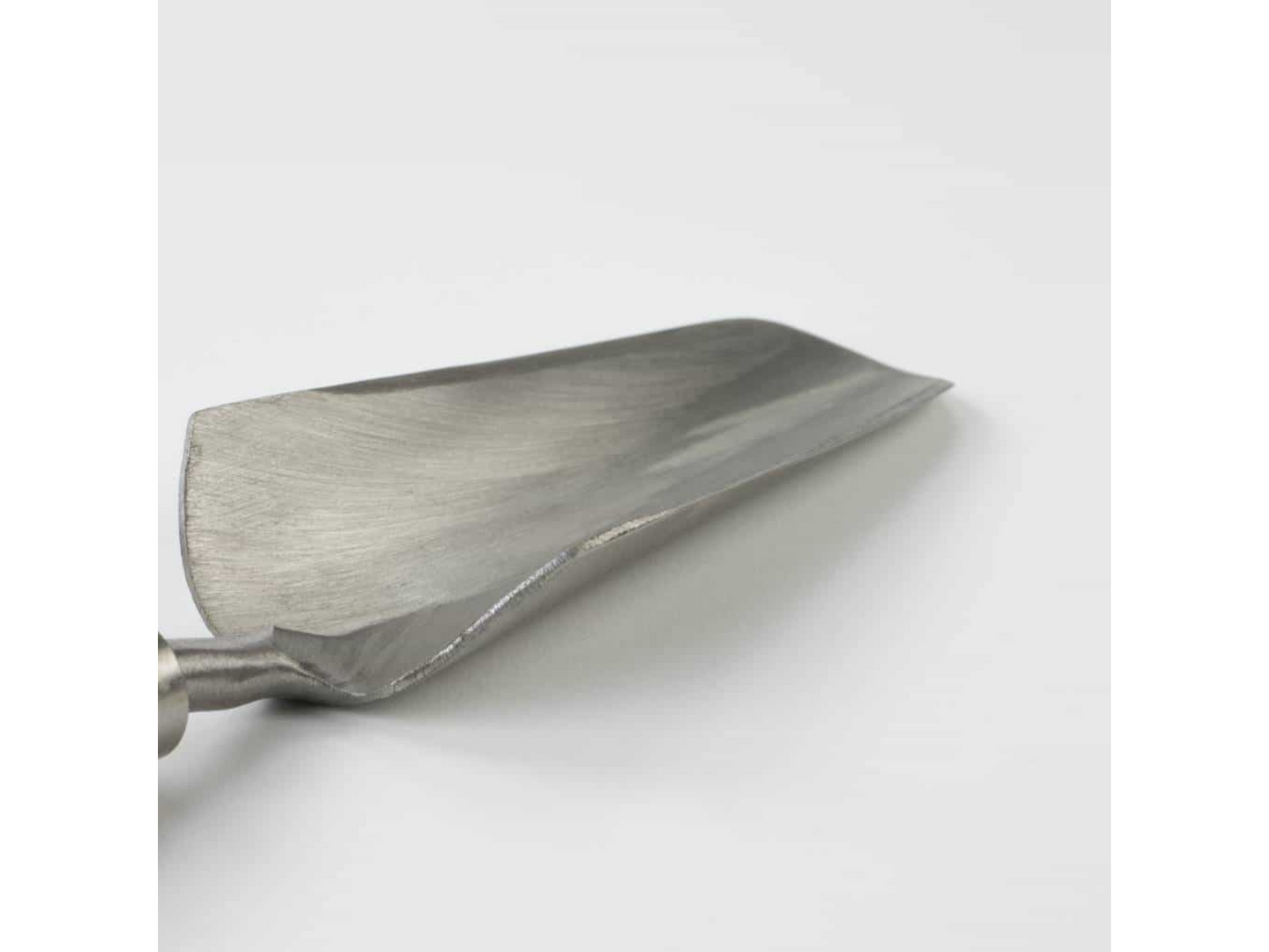 Sneeboer Flowerbed Trowel - long Cherry handle