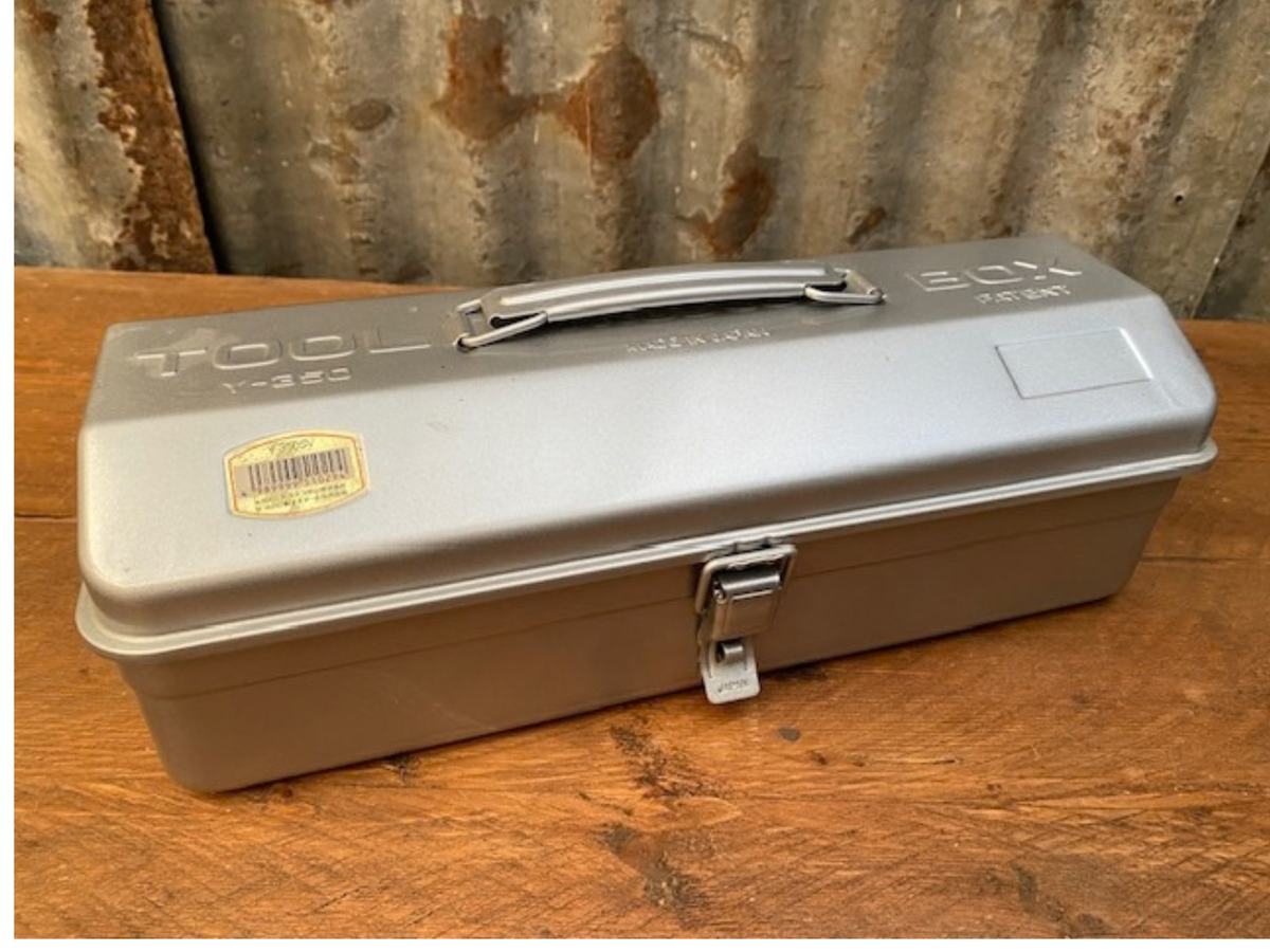 Toyo Y350 Tool Box (damaged)