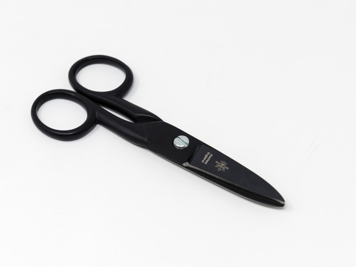 Whiteley Black Electrician's Snips