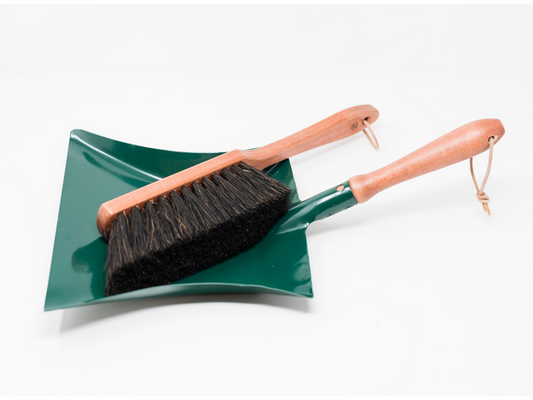 Workshop dustpan and brush set