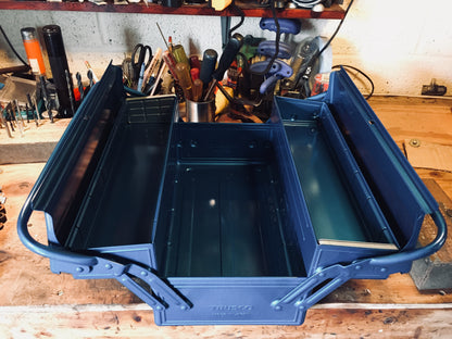 Trusco Cantilevered Toolbox